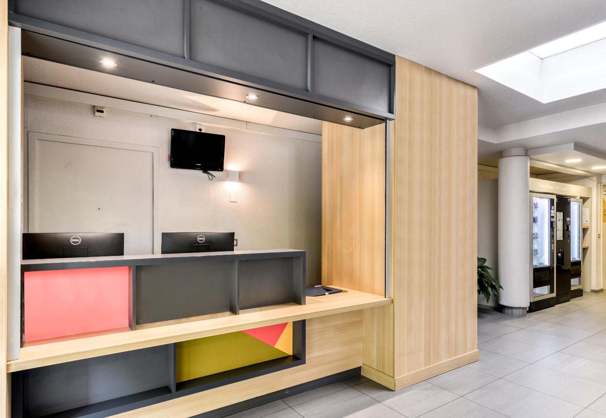 B&B Hotel Montpellier 1 圣让德韦达 外观 照片